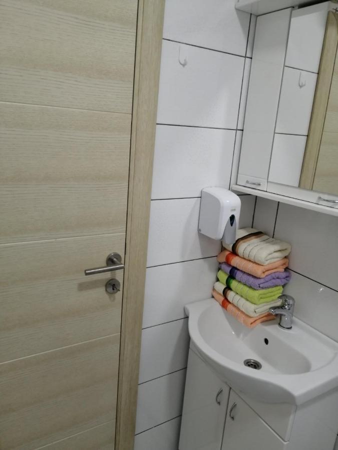 Uzicki-konaci Apartment *